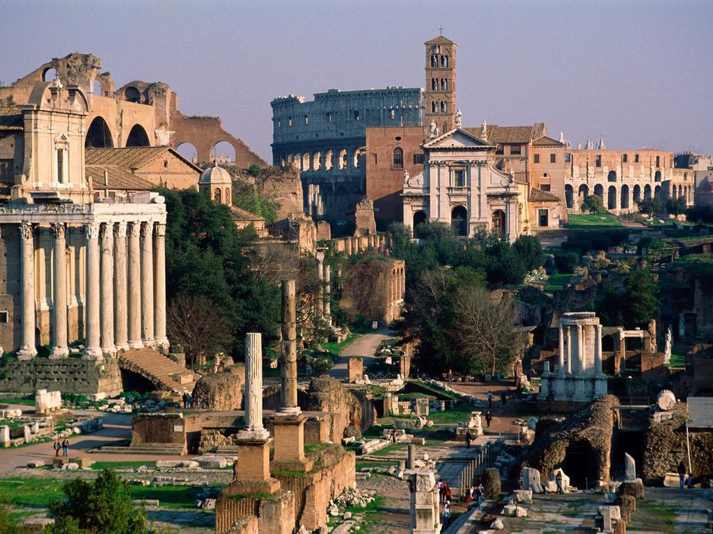 Appartamento Al Foro Romano Bagian luar foto