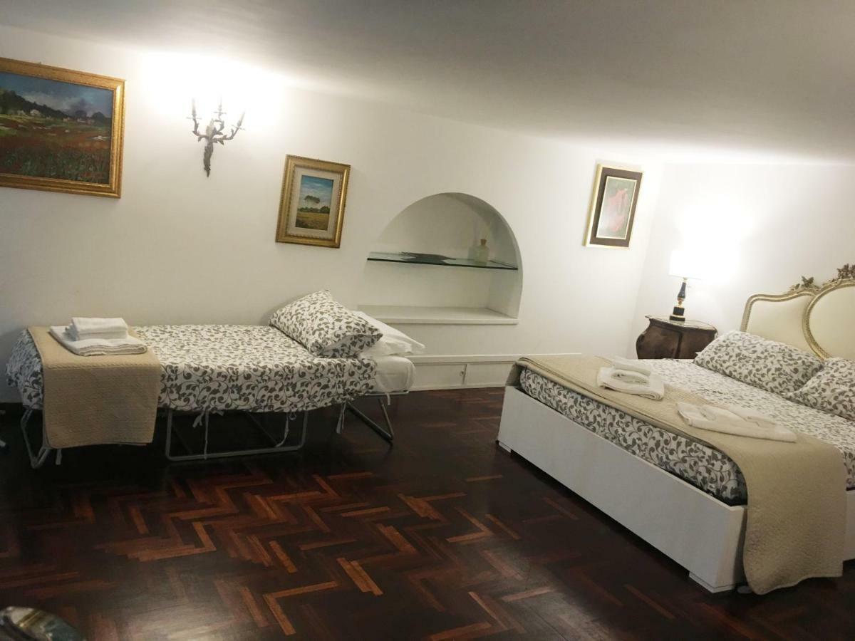 Appartamento Al Foro Romano Bagian luar foto
